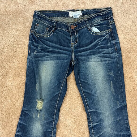 Maurices Distressed Y2K Rust Wash Flare Boot Cut Denim Jeans Women's 9 / 10 W 32 - Picture 6 of 9